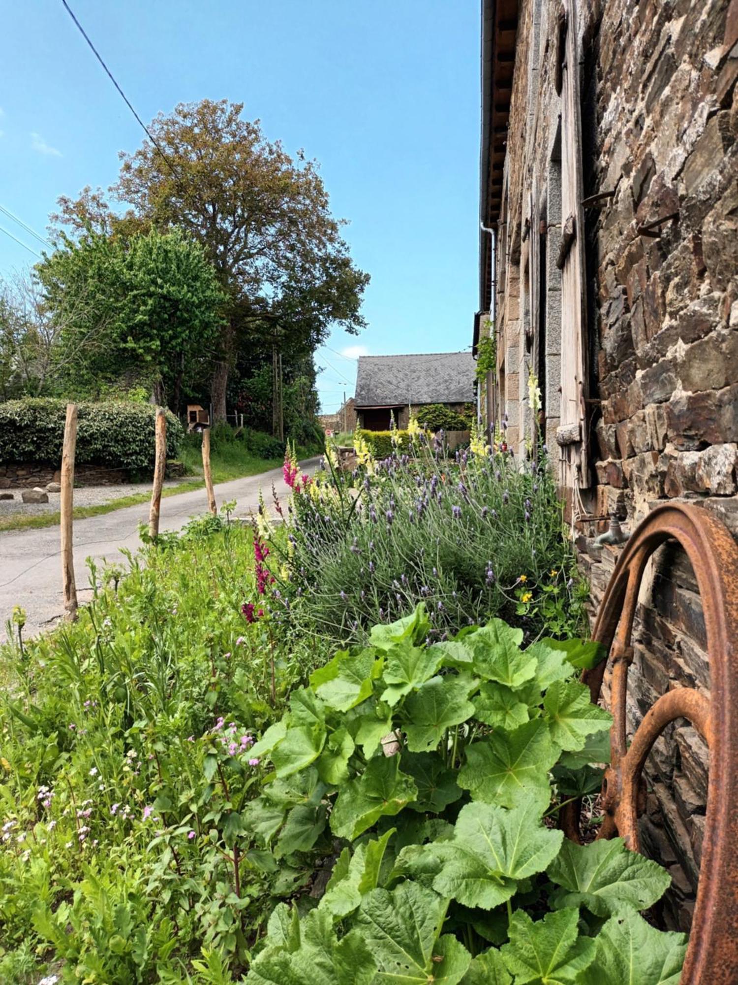 Bed and Breakfast Agritourisme Abae Sougéal Exterior foto